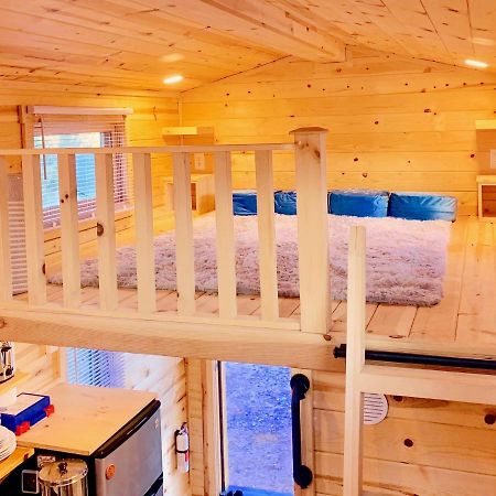 Cute Sedona Green-Certified Cedar Tiny Home Cottonwood Exterior photo